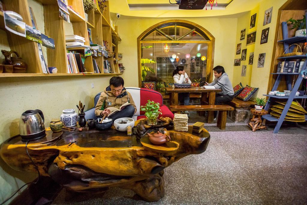 Zhangjiajie April Hostel Ngoại thất bức ảnh