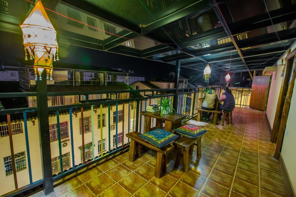 Zhangjiajie April Hostel Ngoại thất bức ảnh